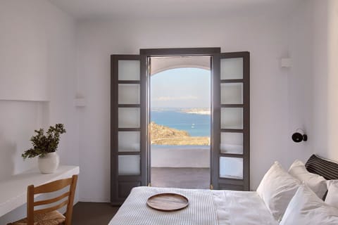 Platinum Paros Villa | Villa Galanos | Sea Views | 5 Bedrooms | Naoussa