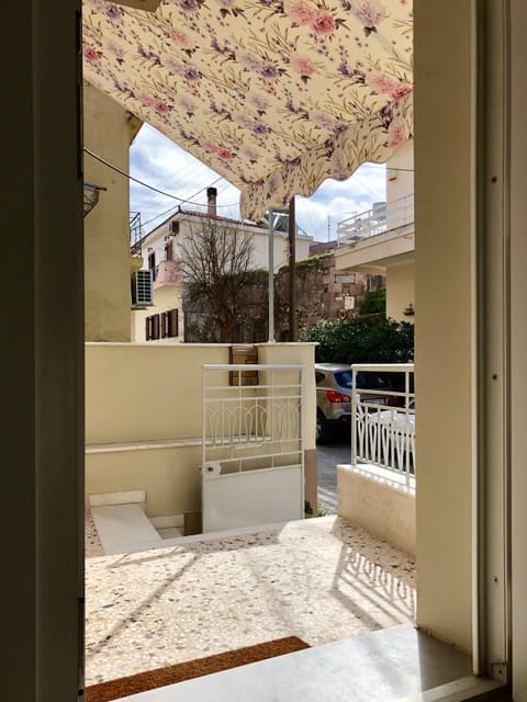 The entrance of the Bungalow