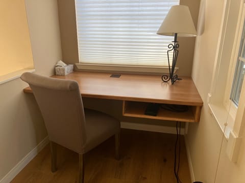 1 bedroom, desk, iron/ironing board, internet