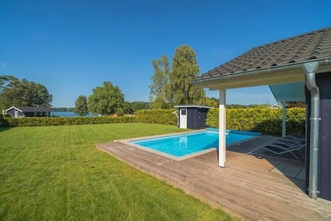 Holiday Home Swimming Pool