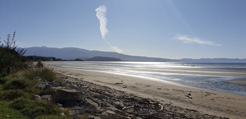 Beach nearby, sun loungers