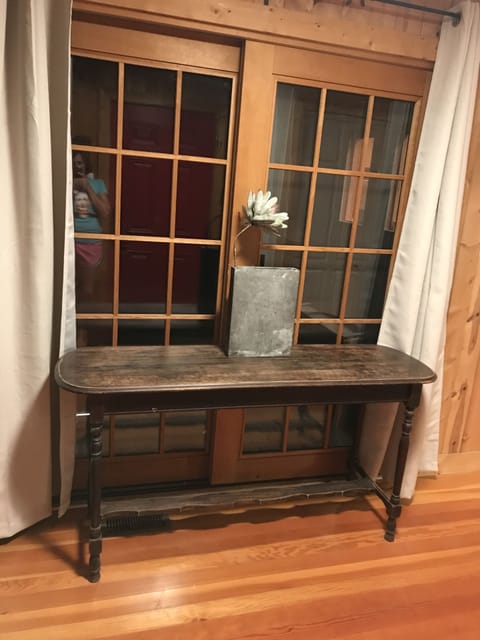 Entryway or COVID desk?!