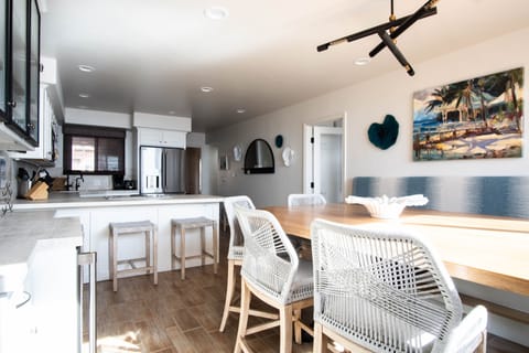 Kitchen and Dining View - Dining area, breakfast bar, beautiful kitchen with new appliances