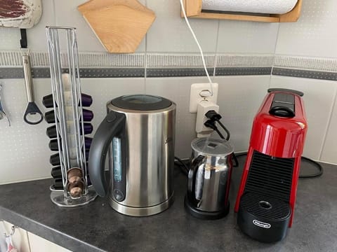 Coffeemachine, Aerocino, Kettle