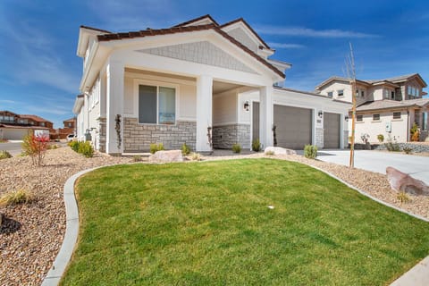 Exterior view of home