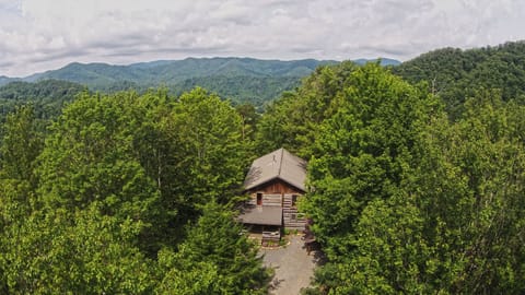 Ariel view of the Fern Rock Retreat 