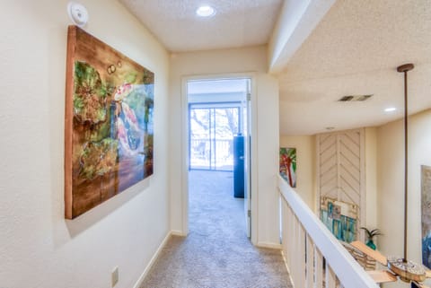 Walkway to 3rd bedroom with pond theme