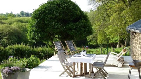 Terrace. private patio and garden