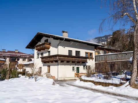 Holiday Home Exterior [winter]