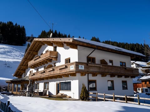 Holiday Home Exterior [winter]