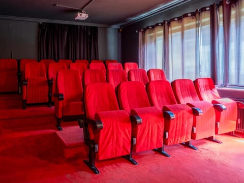 Holiday Home Facilities and Services
