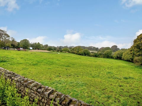 View | Beudy - Rhyddallt Ganol Cottages, Caethro, near Caernarfon