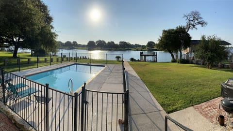 Pool | Outdoor pool, a heated pool