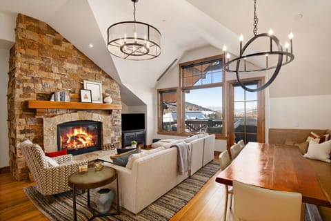 Living room with gas fireplace and beautiful view! 