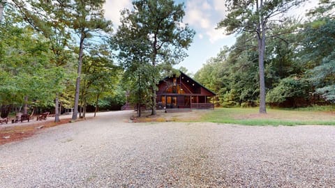 Winding-Creek-Exterior(2)