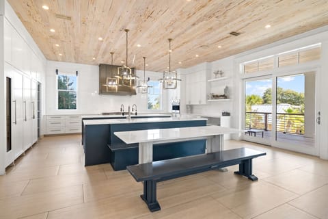 2023 Lost Shaker of Salt (102)