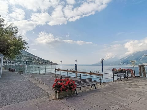 Mountainous Landforms, Hill, Coastal And Oceanic Landforms, Sea, Coast, Mountain Range, Lake, Ocean, Sound, Shore