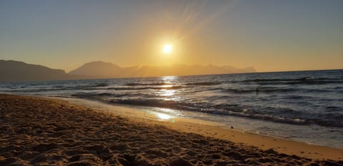 Beach nearby, sun loungers, beach towels