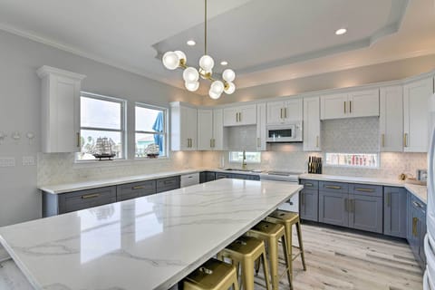 Fully Equipped Kitchen | Knife Set