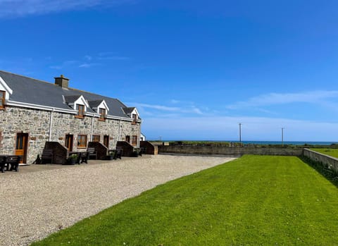 Sweetbriar Holiday Cottage, Mill Road Farm, Cluster of Pet-Friendly Holiday Accommodation Available in Kilmore Quay, County Wexford