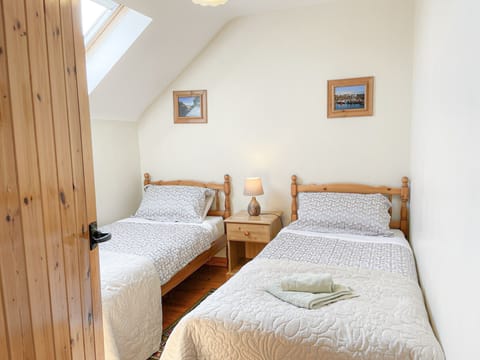 Sweetbriar Holiday Cottage, Mill Road Farm, Cluster of Pet-Friendly Holiday Accommodation Available in Kilmore Quay, County Wexford
