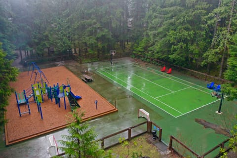 Sport court