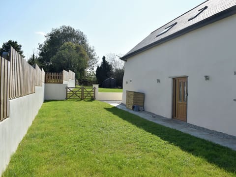 Garden | North Barn - Monkleigh Court, Monkokehampton, near Okehampton