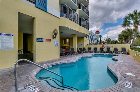 Seaside Oceanfront Pools