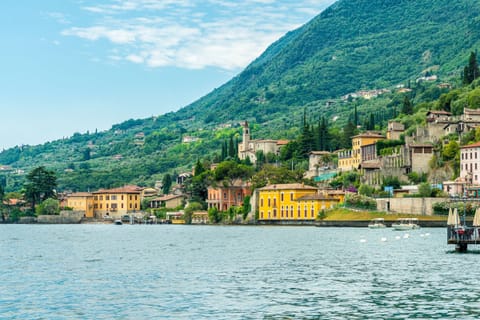 A view of Gagnano coast to the south