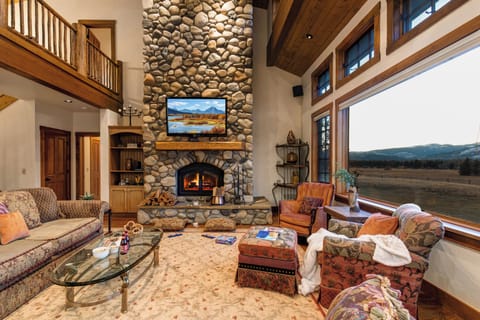 Abode at A Bright Star | Sprawling Ranch Estate | Hot Tub, Privacy & Teton Views House in Wyoming