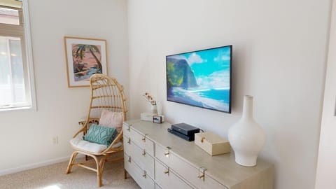 Bedroom suite # 2 has it's own HD TV