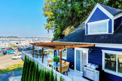 Welcome to The BayAway!