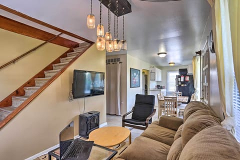 Royal Oak Vacation Rental | 4BR | 1BA | 1,250 Sq Ft | 2 Stories