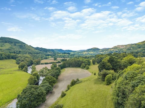 Surrounding area | Ty Felin - Vale of Llangollen Farm Cottages, Trevor, near Llangollen
