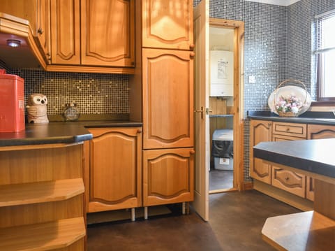 Kitchen | Kimberley Bungalow - Kimberley, Alness, near Invergordon