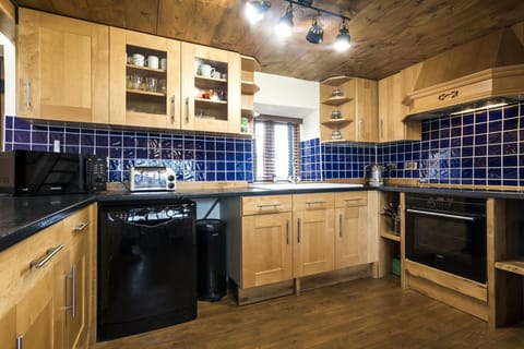 Foxglove - Luxurious Barn Conversion - Blossom Farm (1151)