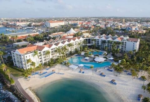 The Ocean Suites of the Renaissance Resort, in front of Oranjestad