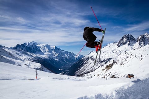 Snow and ski sports