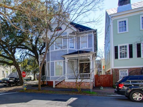 f470847a-f75f-404a-b045-7c3c194bed0a