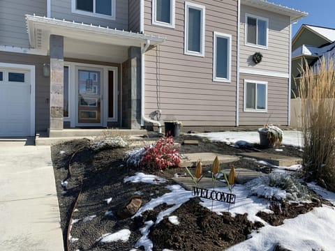 Spa Palouse Home
