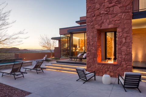 Outdoor Entertainment