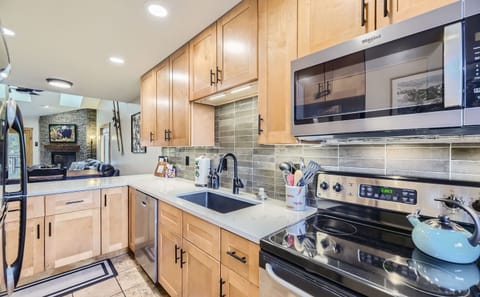 Updated Fully Equipped Kitchen - Stainless Steel Appliances