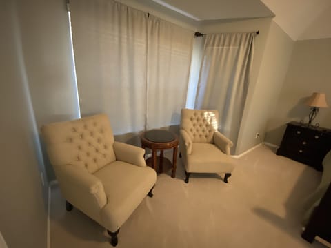 Master bedroom sitting area. 