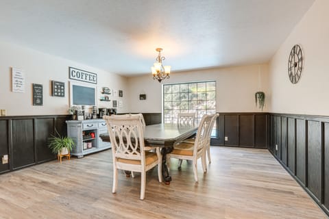 Formal Dining Room | Seats for 6