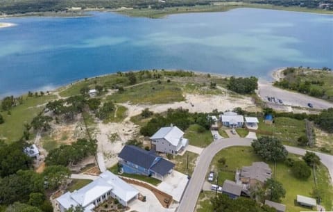 Boat ramp #7 is located just a few houses down from Dockside Daphne. 