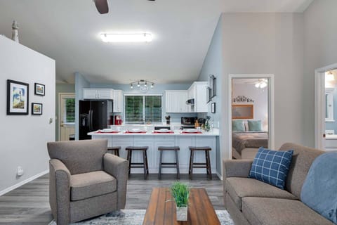 Living Room (upper level)