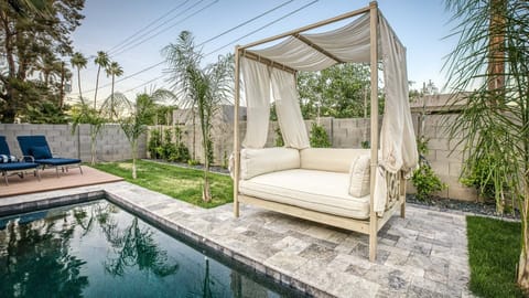 Indoor pool, outdoor pool