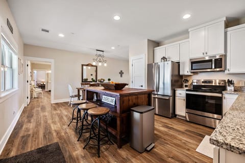 Large Kitchen Island for hanging out