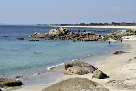 Beach nearby, sun loungers