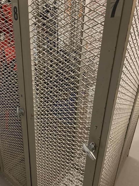 Ski box you can lock